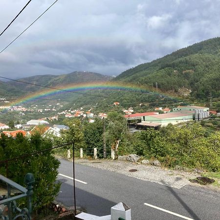 Appartamento A Casa Da Rapariga De Cabelo Azul Manteigas Esterno foto