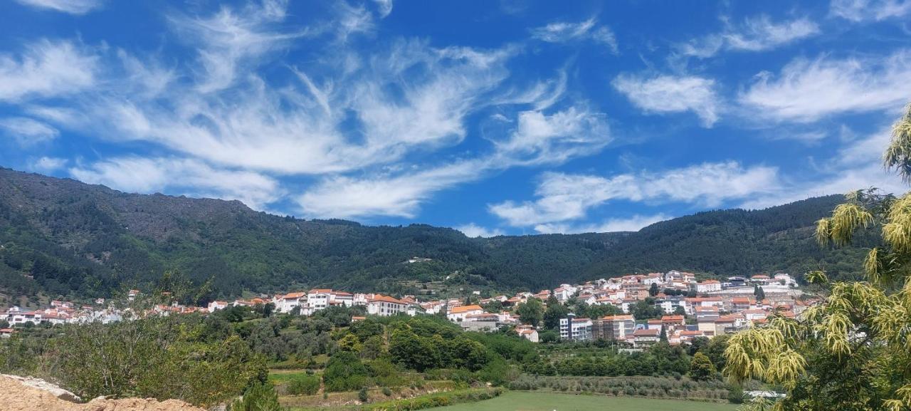 Appartamento A Casa Da Rapariga De Cabelo Azul Manteigas Esterno foto
