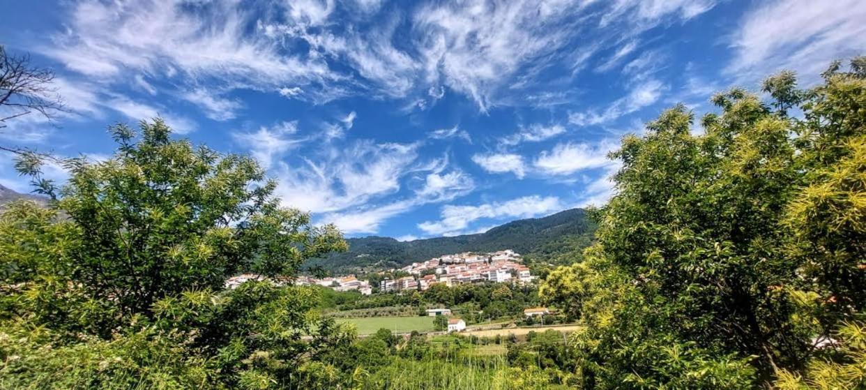 Appartamento A Casa Da Rapariga De Cabelo Azul Manteigas Esterno foto