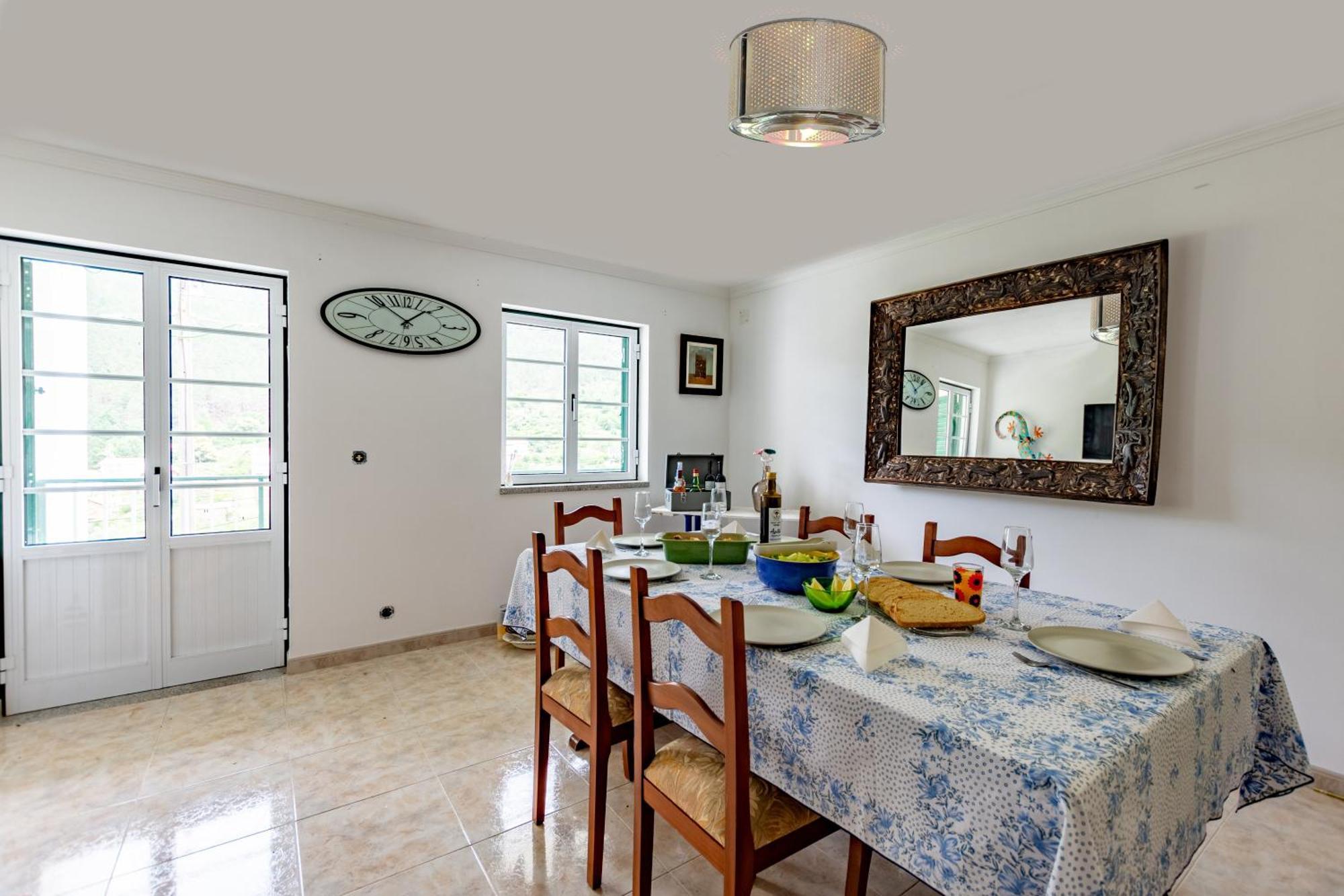 Appartamento A Casa Da Rapariga De Cabelo Azul Manteigas Esterno foto