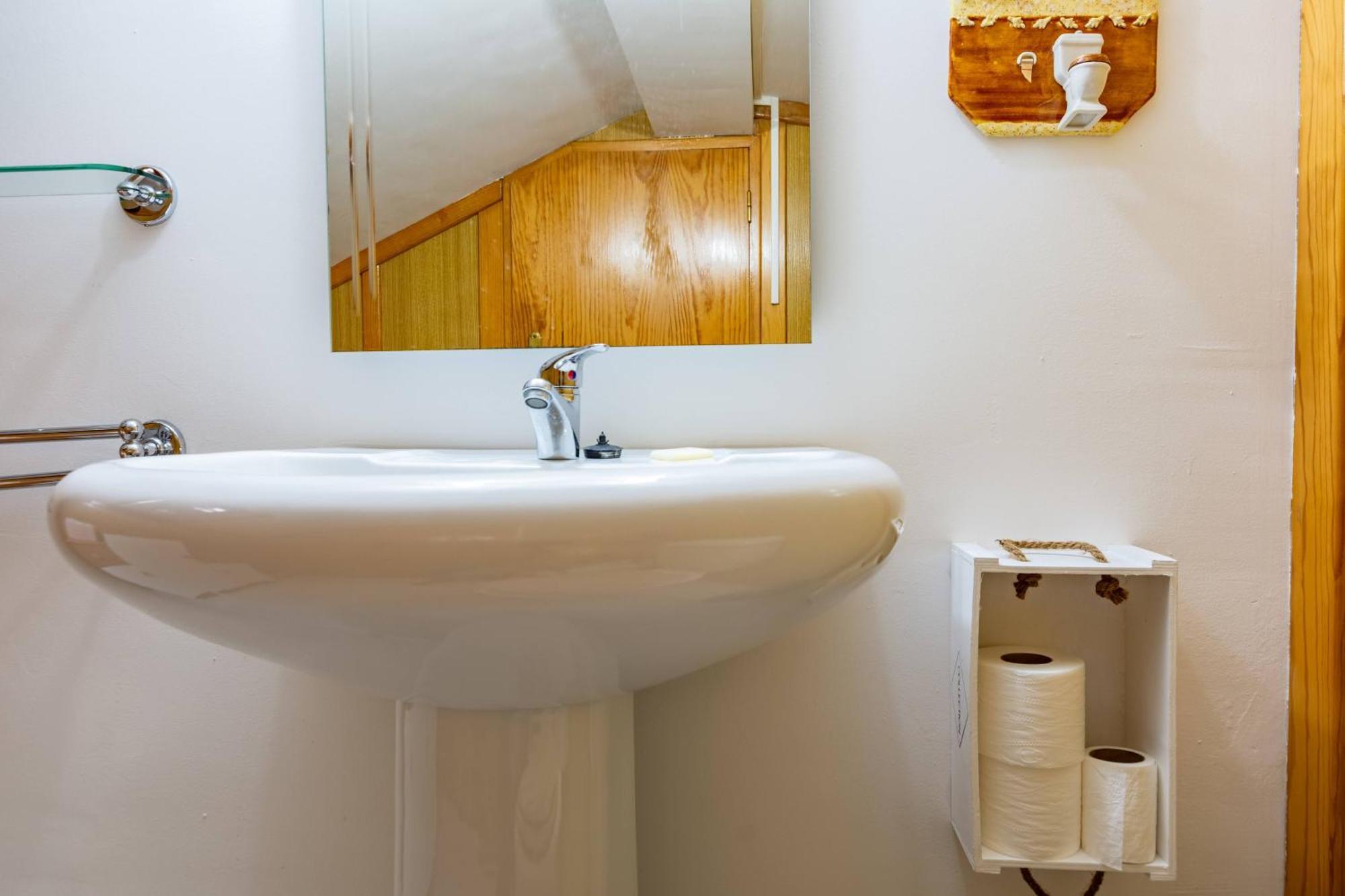 Appartamento A Casa Da Rapariga De Cabelo Azul Manteigas Esterno foto