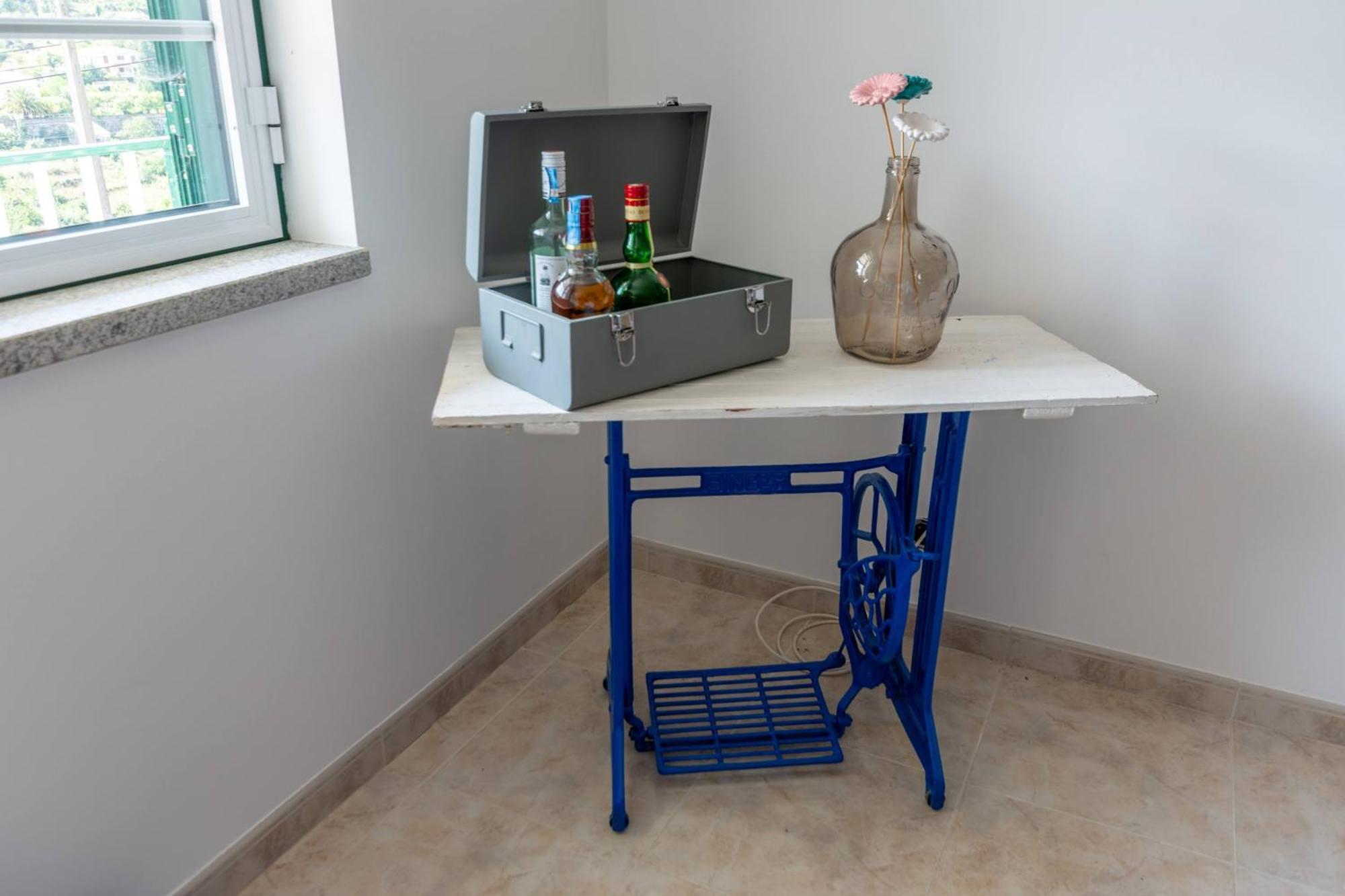 Appartamento A Casa Da Rapariga De Cabelo Azul Manteigas Esterno foto